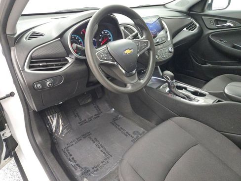 Used 2024 Chevrolet Malibu LT image 22