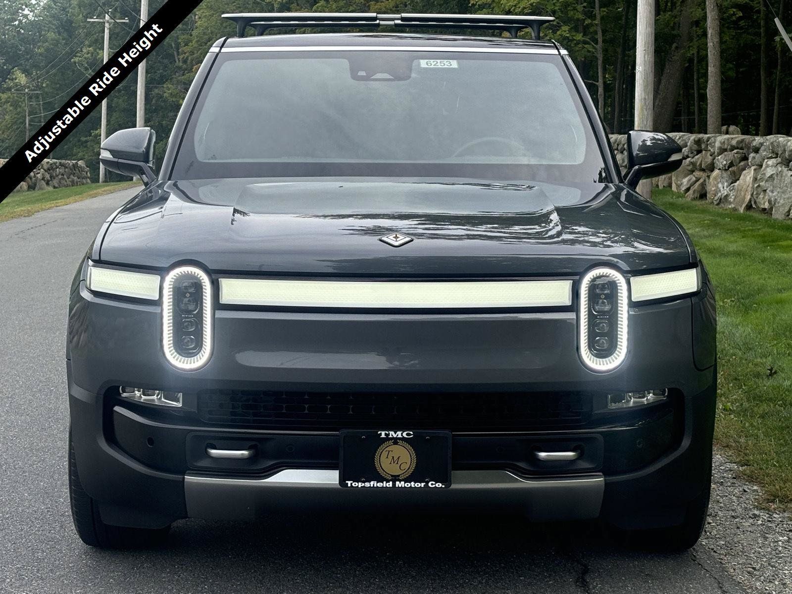 Used 2022 Rivian R1S Launch Edition Quad AWD/4WD image 3