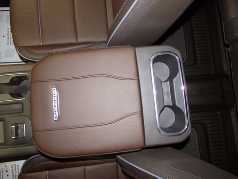 New 2025 GMC Sierra 2500 Denali w/ Technology Package image 19