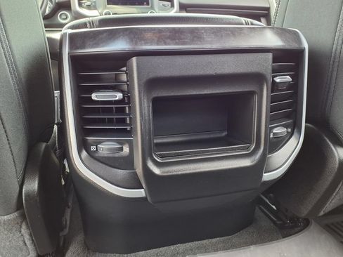 Used 2022 RAM 1500 Big Horn AWD/4WD image 21