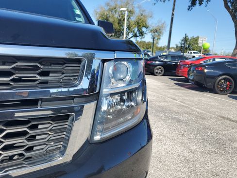 Used 2019 Chevrolet Tahoe LT w/ Luxury Package image 3