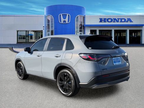 New 2026 Honda HR-V Sport image 4