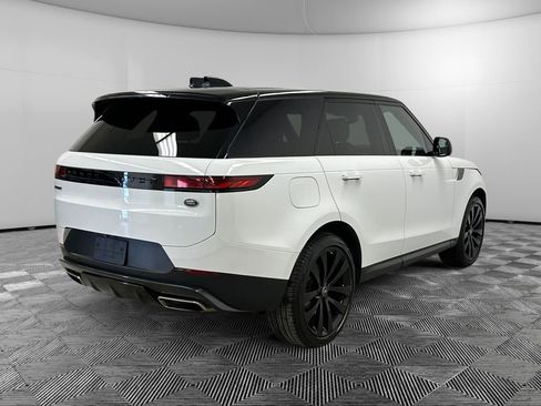 Used 2023 Land Rover Range Rover Sport SE AWD/4WD image 5