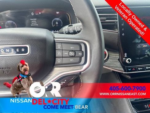 Used 2024 Jeep Wagoneer L Series II w/ Flexible Seating Group AWD/4WD image 22