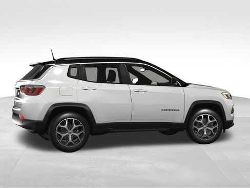 New 2025 Jeep Compass Limited image 6