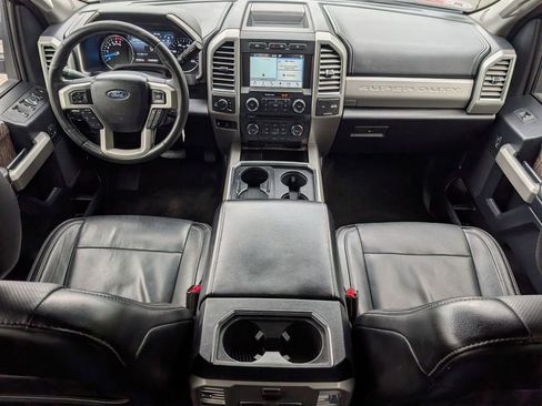 Used 2017 Ford F250 Lariat w/ Lariat Value Package AWD/4WD image 17