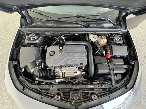 Used 2023 Chevrolet Malibu LS FWD image 17