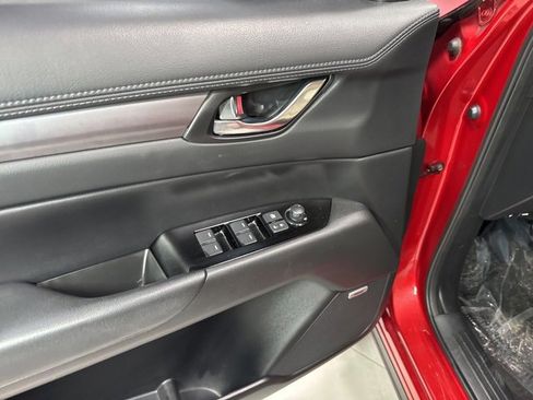 Used 2018 MAZDA CX-5 Touring w/ Preferred Equipment Package image 5