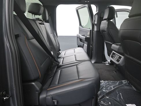 New 2026 Ford F250 Lariat w/ Black Appearance Package image 12