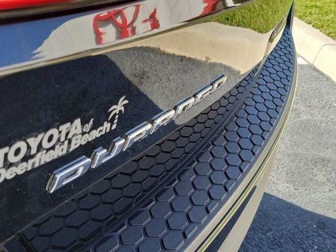 Used 2022 Dodge Durango SXT image 6