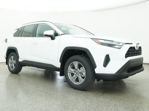 New 2025 Toyota RAV4 XLE image 21