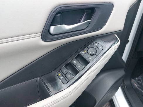 New 2026 Nissan Rogue SV w/ SV Premium Package image 11