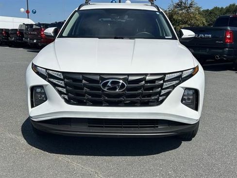 Used 2023 Hyundai Tucson SEL image 2