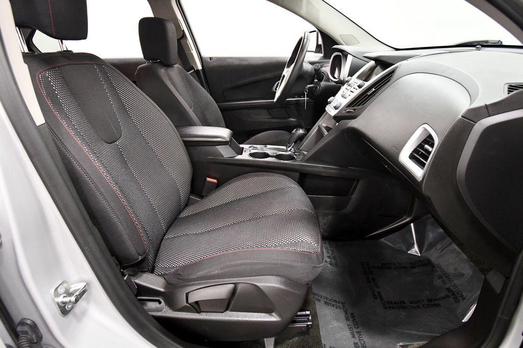 Used 2017 Chevrolet Equinox LT w/ Convenience Package AWD/4WD image 17