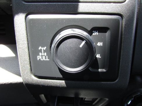 Used 2021 Ford F250 XL image 20