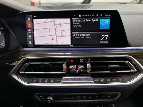 Used 2019 BMW X5 xDrive40i w/ Convenience Package image 18