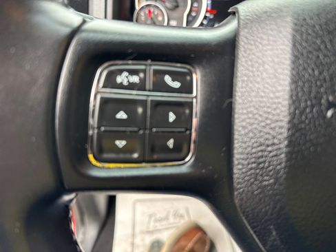 Used 2018 RAM 1500 Big Horn image 26