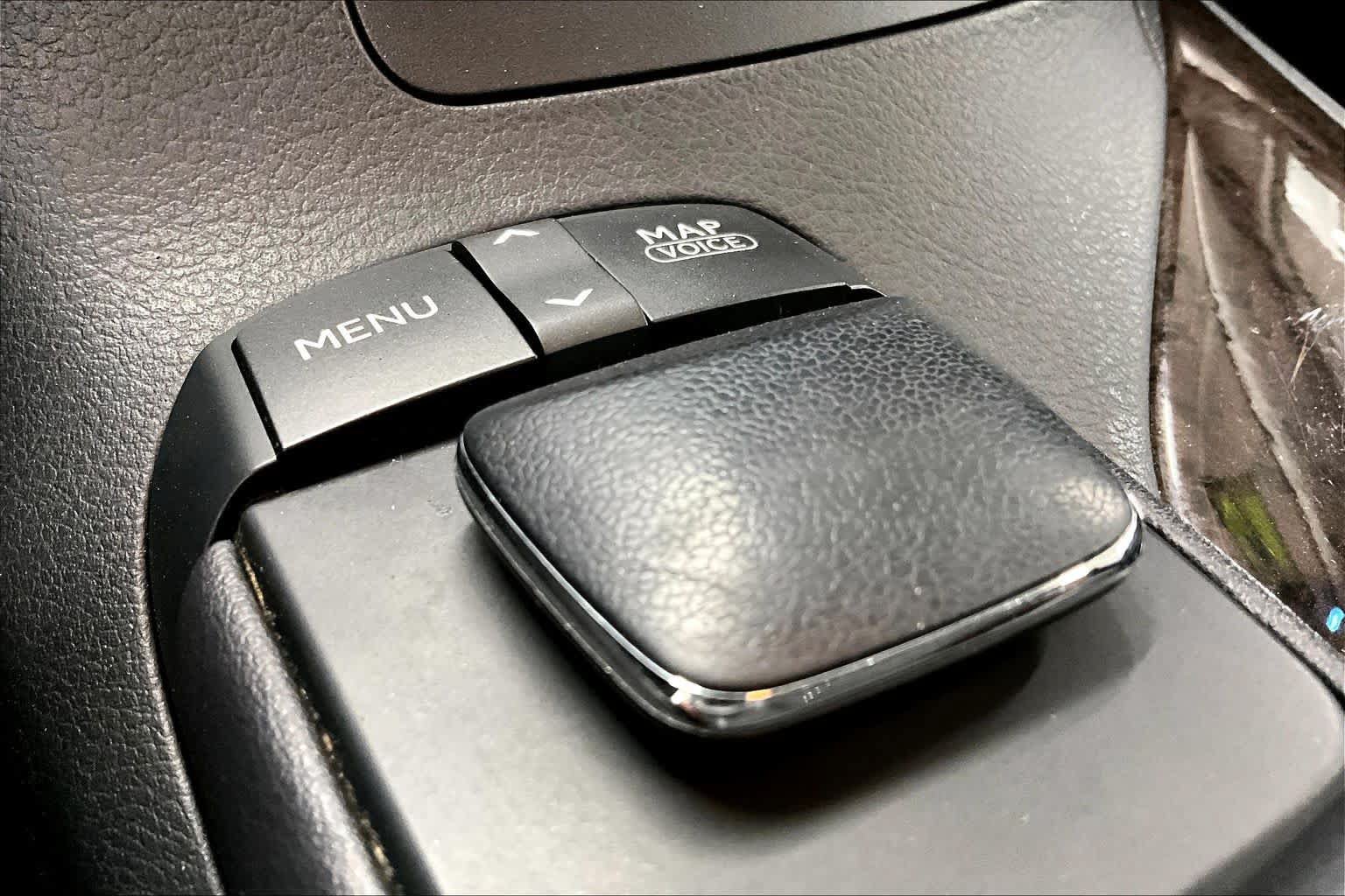 Used 2013 Lexus RX 450h FWD w/ Navigation Pkg image 33