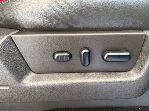 Used 2013 Ford F150 FX4 w/ Luxury Equipment Group image 15