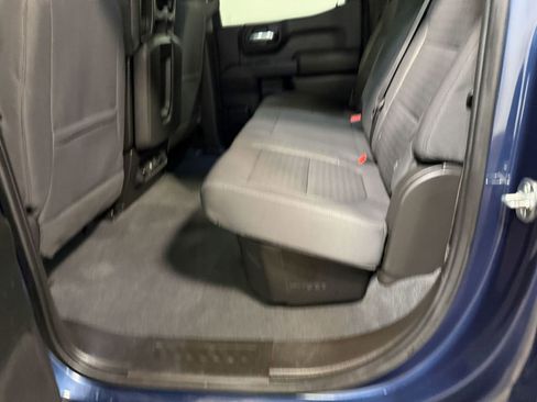 Used 2021 Chevrolet Silverado 1500 LT w/ Z71 Off-Road Package image 48