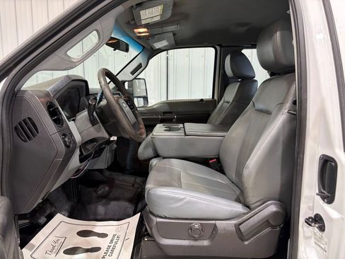 Used 2014 Ford F250 XL w/ Power Equipment Group image 11