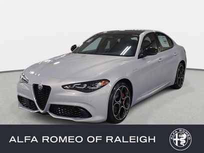 New 2025 Alfa Romeo Giulia w/ Veloce Package Rwd