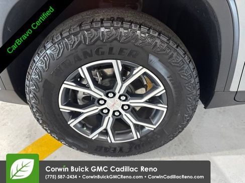 Certified 2025 GMC Acadia AT4 w/ Luxury Package AWD/4WD image 38
