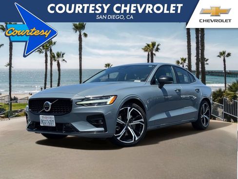 Used 2024 Volvo S60 B5 Plus AWD/4WD image 1