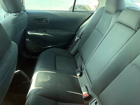 Used 2025 Toyota Corolla LE FWD image 10