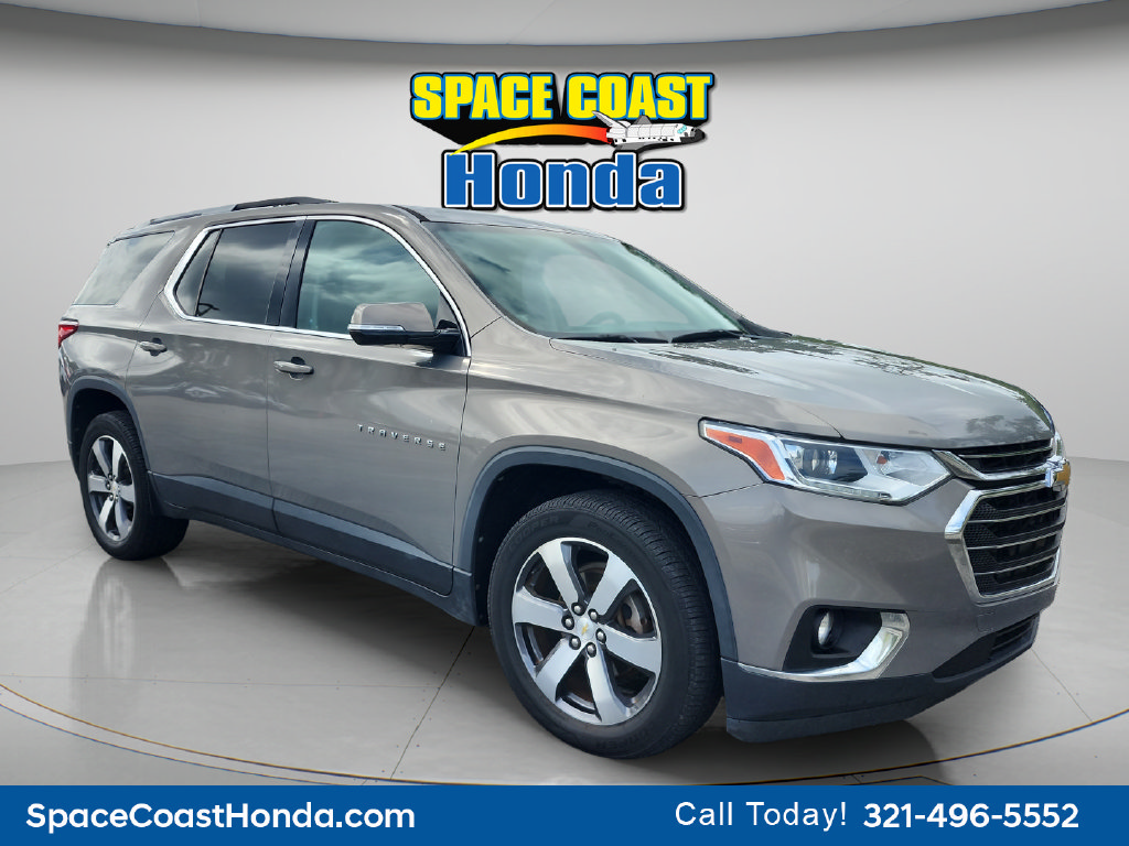 Used 2018 Chevrolet Traverse LT FWD image 13