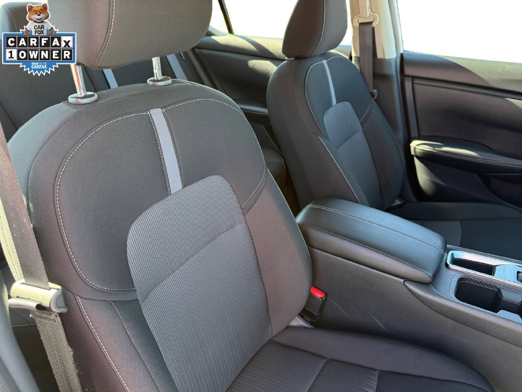 Certified 2025 Nissan Sentra SV w/ All-Weather Package FWD image 15