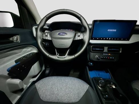 New 2026 Ford Maverick XLT w/ XLT Luxury Package FWD image 32