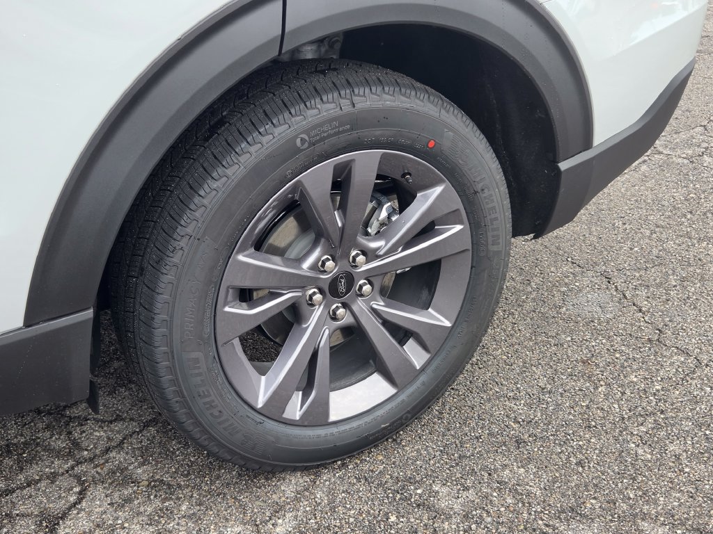 New 2027 Ford Explorer Active AWD/4WD image 12