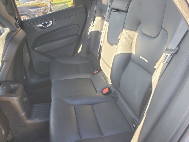 Used 2025 Volvo XC60 T8 Plus w/ Protection Package Premier AWD/4WD image 31