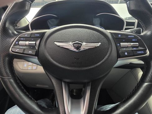 Used 2021 Genesis G70 3.3T RWD image 10