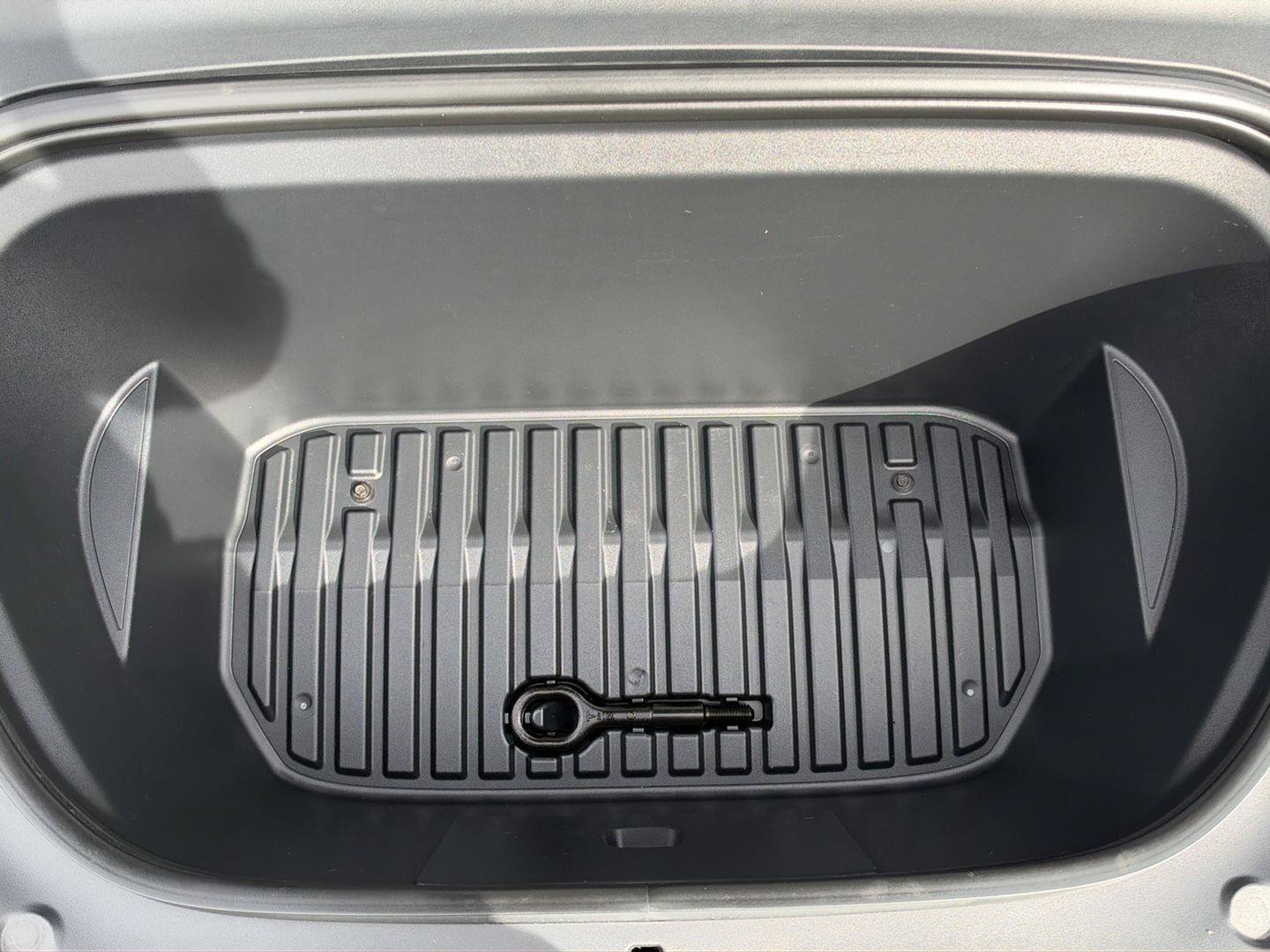 Used 2022 Tesla Model Y Performance AWD/4WD image 27