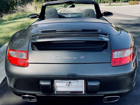 Used 2006 Porsche 911 Carrera 4 image 14