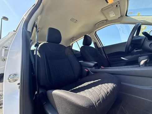 Used 2023 Nissan Kicks SV FWD image 23