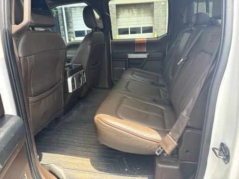 Used 2015 Ford F150 King Ranch w/ Equipment Group 601A Luxury AWD/4WD image 8
