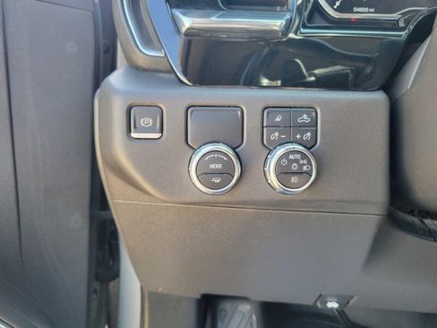 Used 2023 GMC Sierra 1500 SLT w/ SLT Premium Plus Package RWD image 14