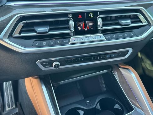 Used 2023 BMW X6 xDrive40i w/ Executive Package image 14