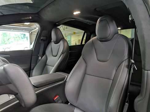 Used 2024 Tesla Model X Plaid AWD/4WD image 22