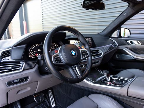 Used 2021 BMW X5 M w/ Executive Package AWD/4WD image 18