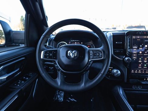 Used 2025 RAM 1500 Laramie image 30