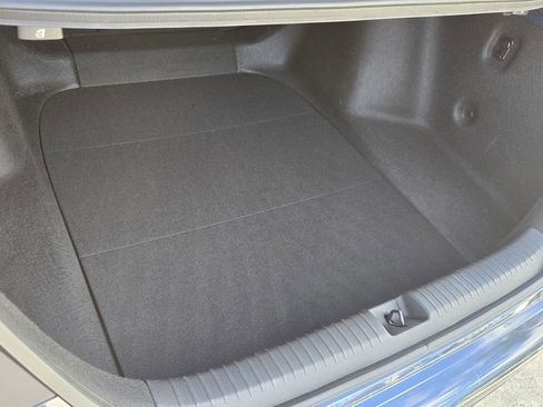 Used 2023 Honda Accord EX image 12