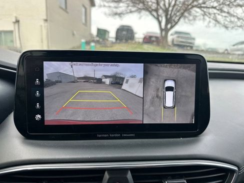 Used 2023 Hyundai Santa Fe SEL w/ Premium Package image 18