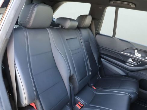 Used 2020 Mercedes-Benz GLS 450 4MATIC image 12