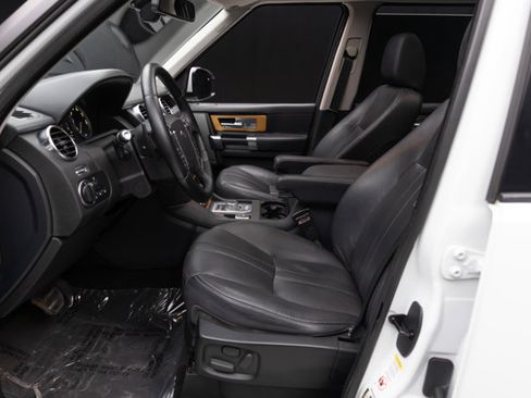 Used 2016 Land Rover LR4 HSE AWD/4WD image 43