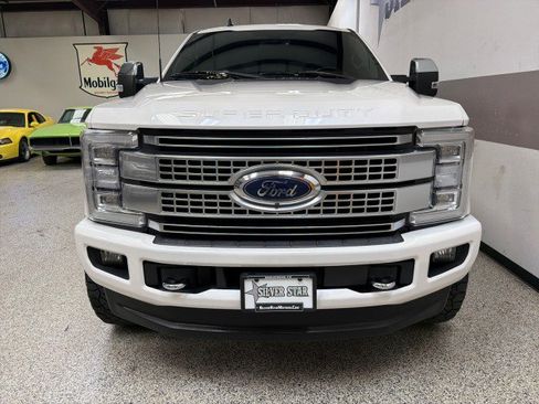 Used 2019 Ford F250 Platinum w/ Platinum Ultimate Package image 29