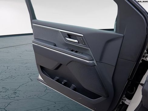 New 2026 GMC Sierra EV Elevation image 19